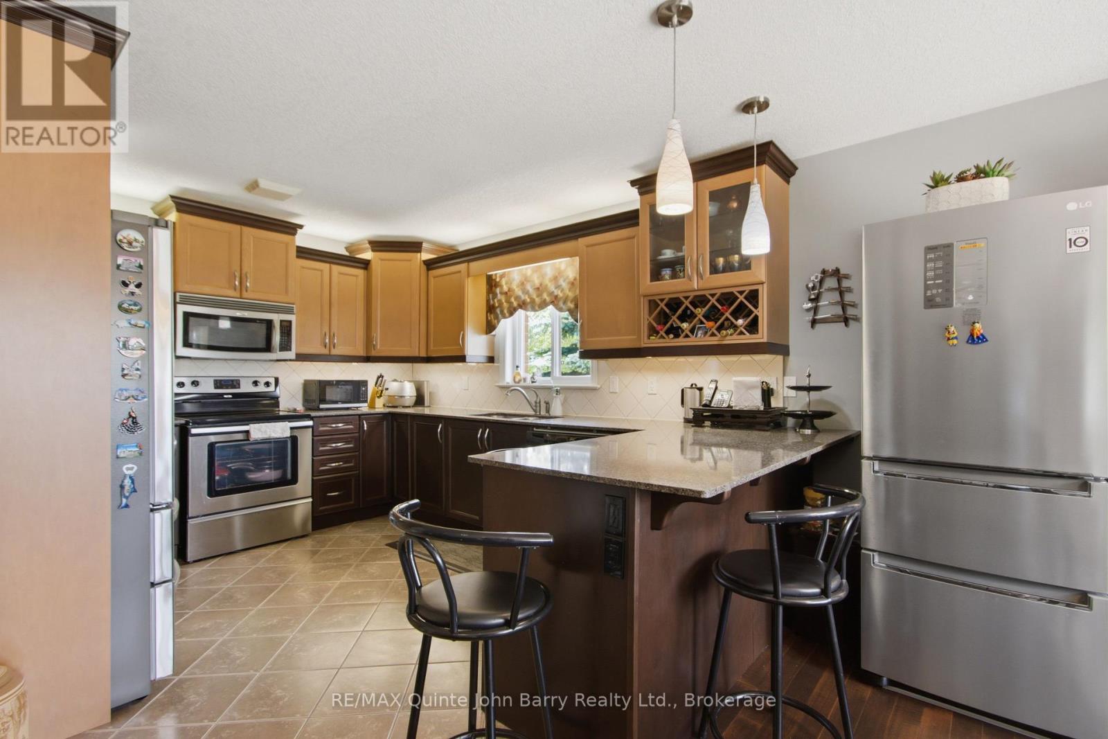 2 Pine Marsh Lane, Quinte West, Ontario  K8V 0A5 - Photo 12 - X13446390