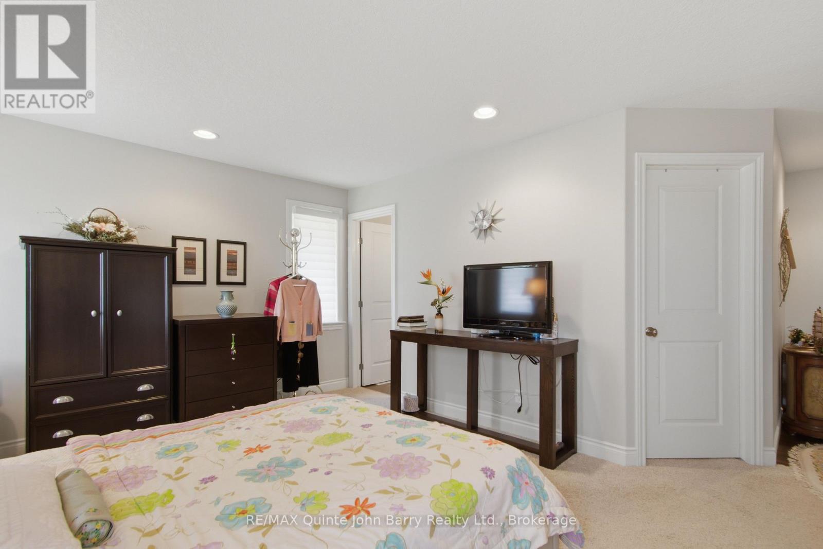 2 Pine Marsh Lane, Quinte West, Ontario  K8V 0A5 - Photo 18 - X13446390