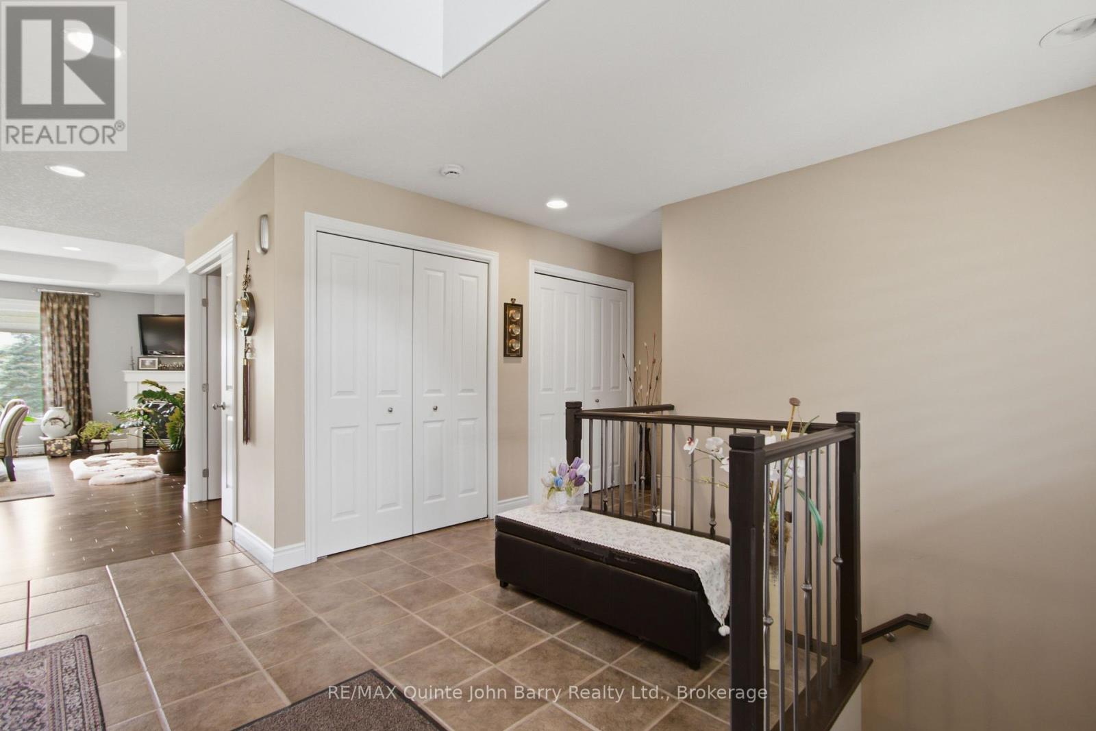 2 Pine Marsh Lane, Quinte West, Ontario  K8V 0A5 - Photo 7 - X13446390