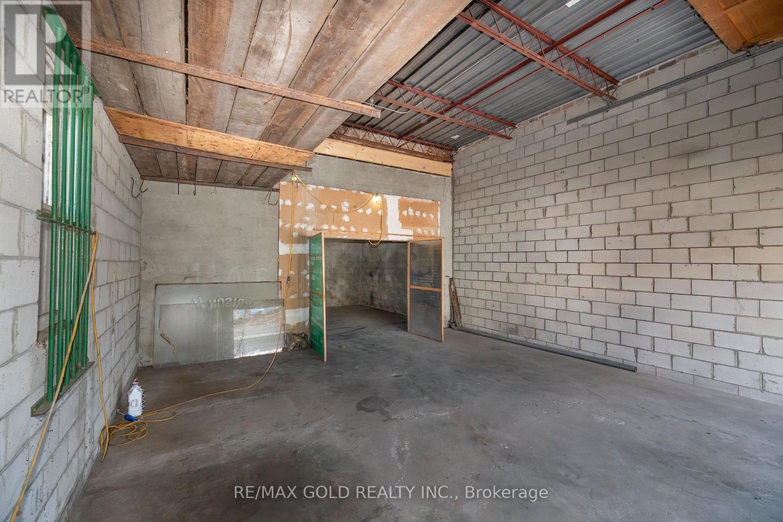 131r Millicent Street, Toronto, Ontario  M6H 1W3 - Photo 8 - W13792622