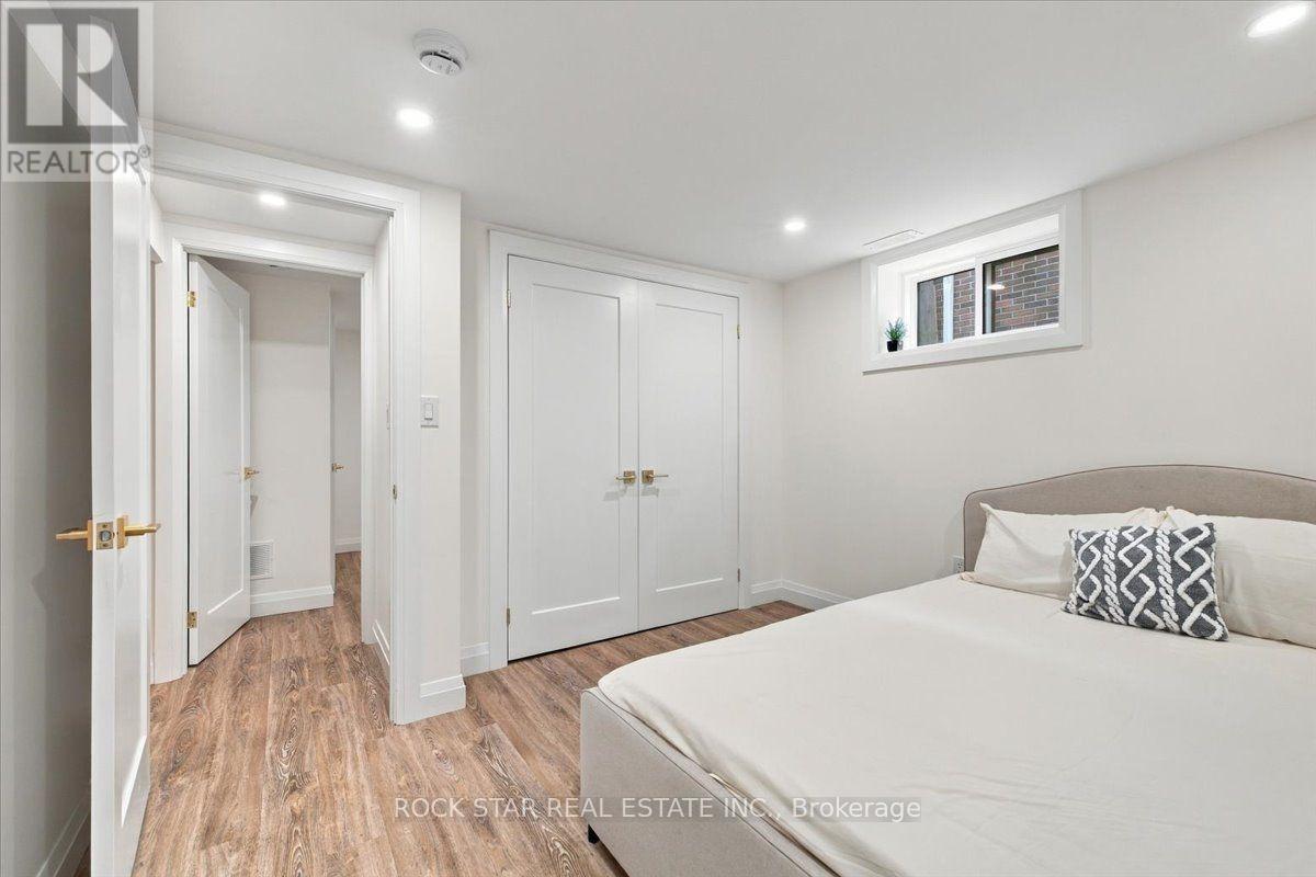 212 West 33rd Street, Hamilton, Ontario  L9C 5J5 - Photo 13 - X13793672