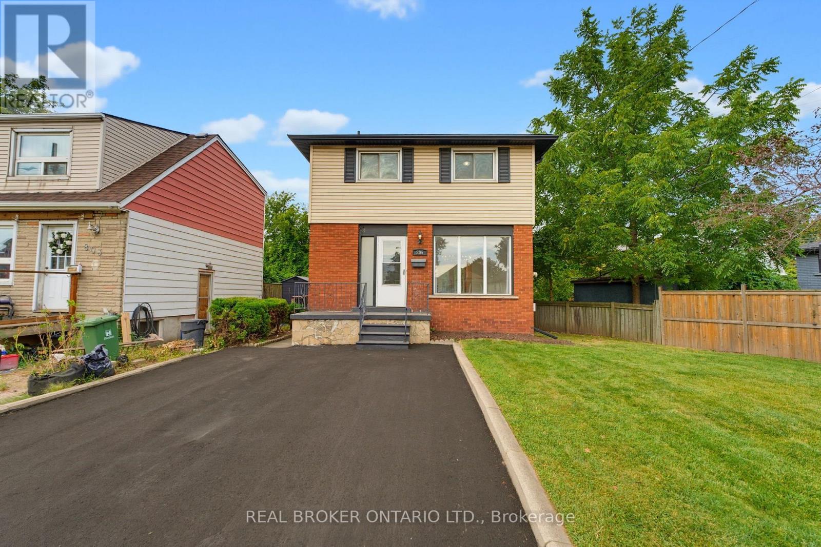 805 Tate Avenue, Hamilton, Ontario  L8H 6M1 - Photo 2 - X13793750
