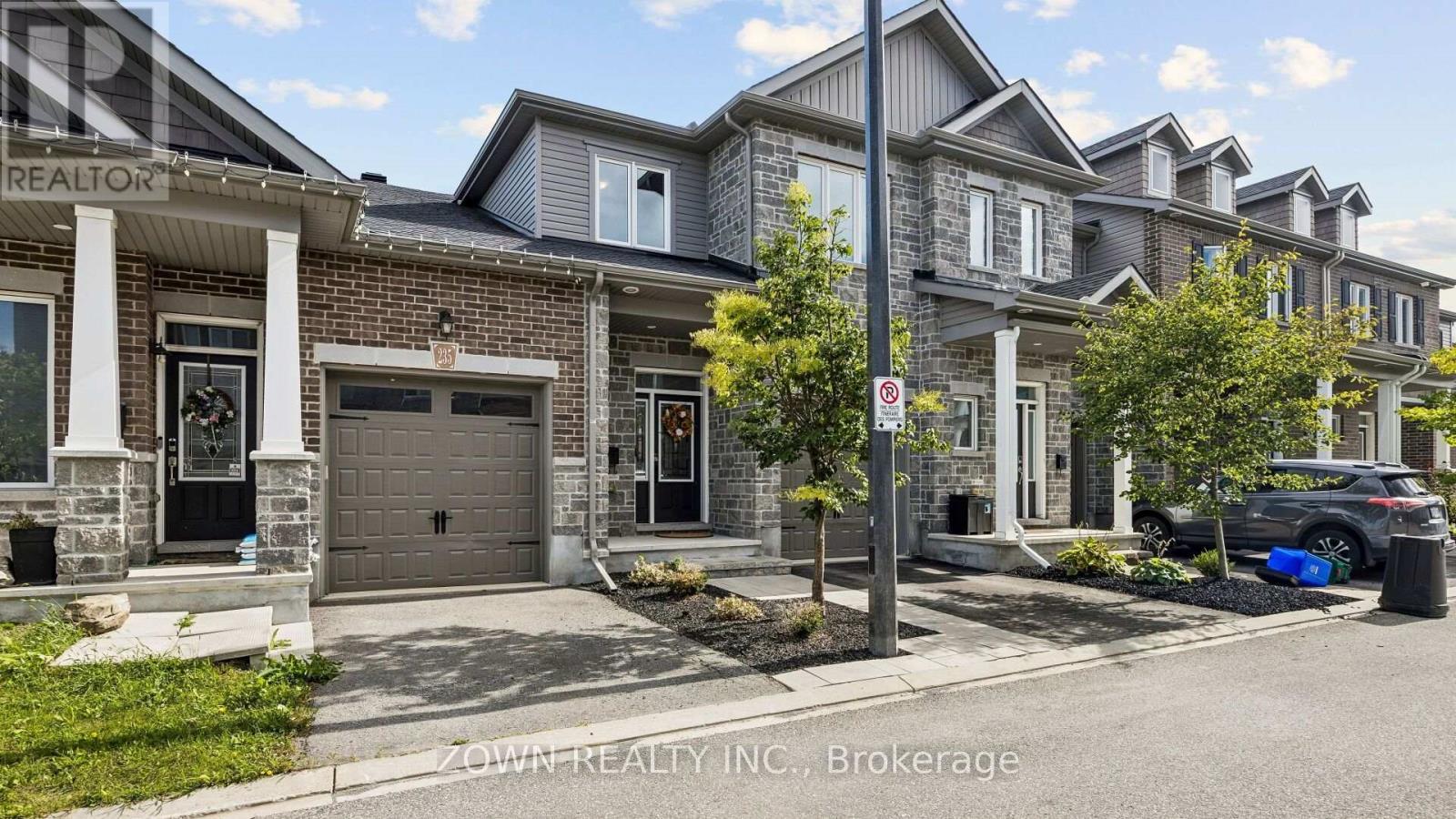 233 Sittelle Private, Ottawa, Ontario  K4A 1G1 - Photo 2 - X13793780