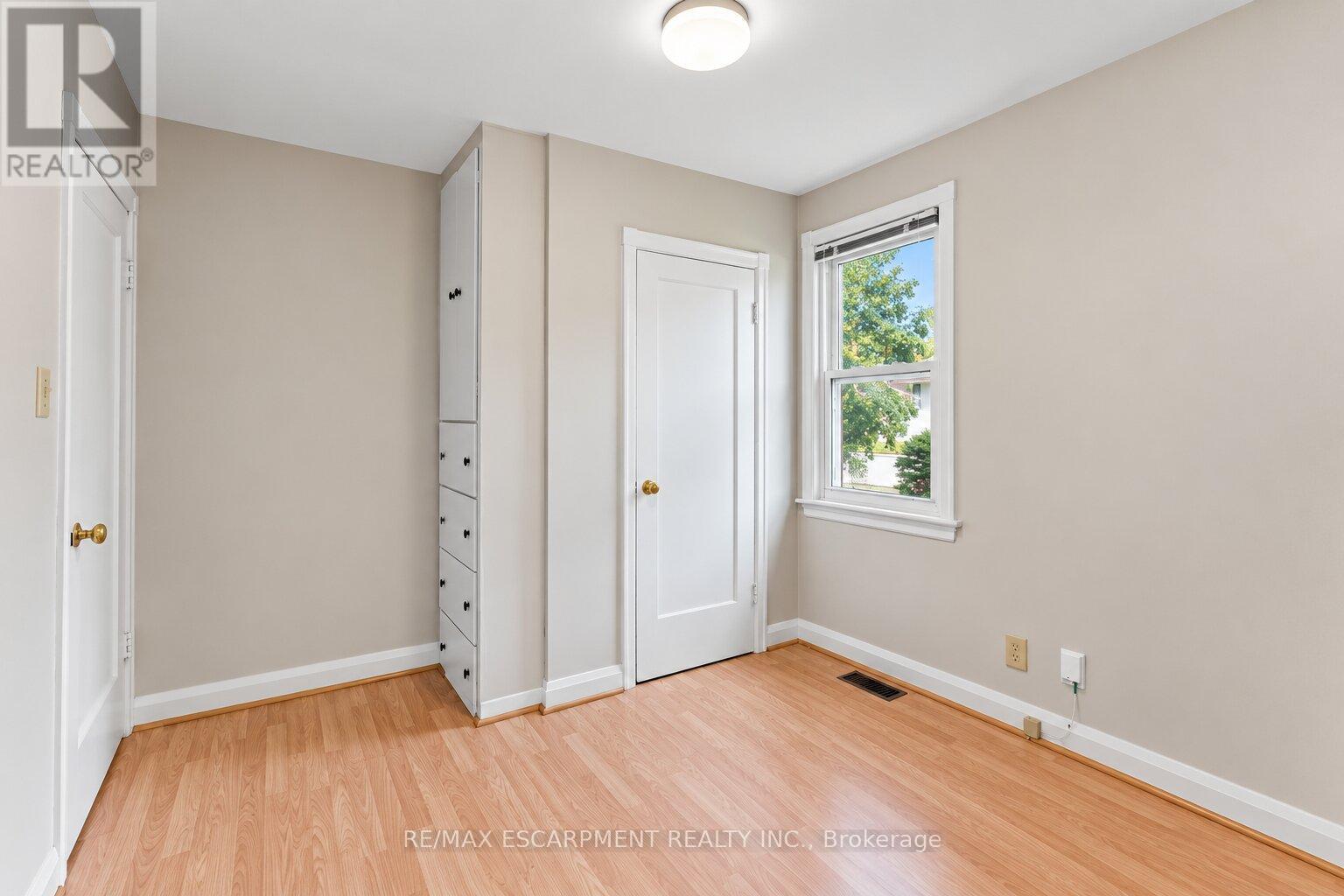 269 Queensdale Avenue E, Hamilton, Ontario  L9A 1L3 - Photo 22 - X13793790