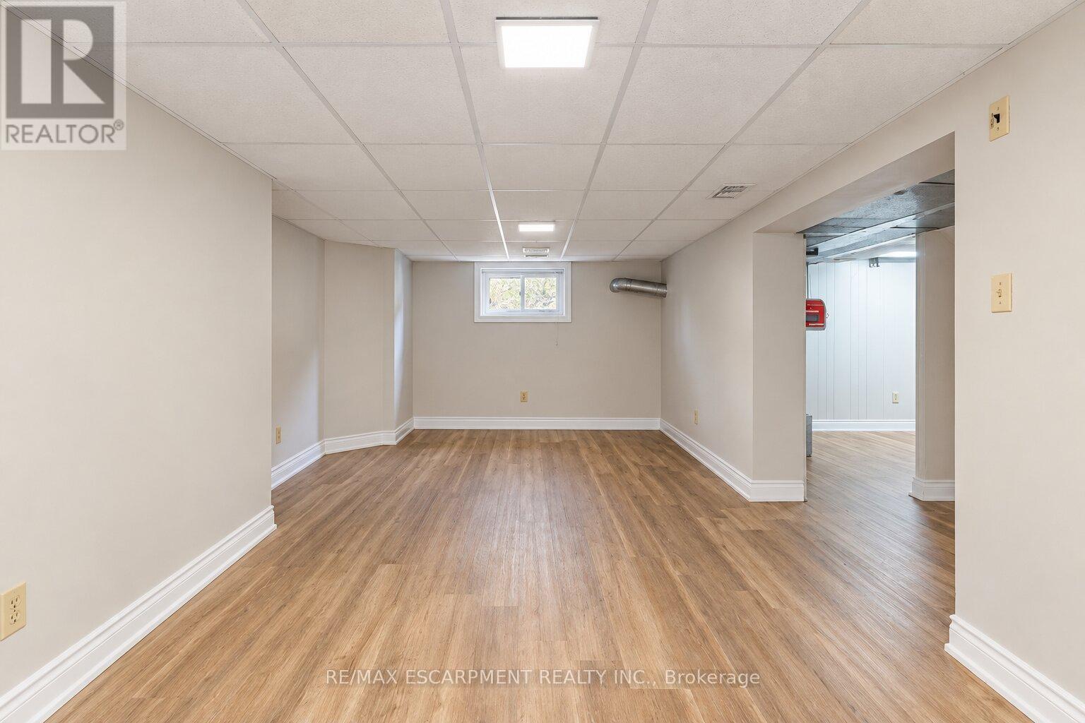 269 Queensdale Avenue E, Hamilton, Ontario  L9A 1L3 - Photo 33 - X13793790