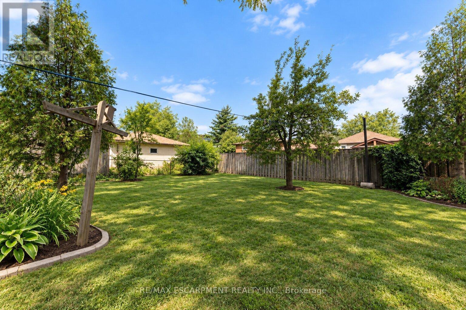 269 Queensdale Avenue E, Hamilton, Ontario  L9A 1L3 - Photo 42 - X13793790