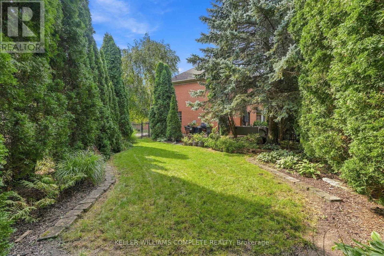 359 Sunnymeade Drive, Hamilton, Ontario  L9G 4L2 - Photo 46 - X13793880