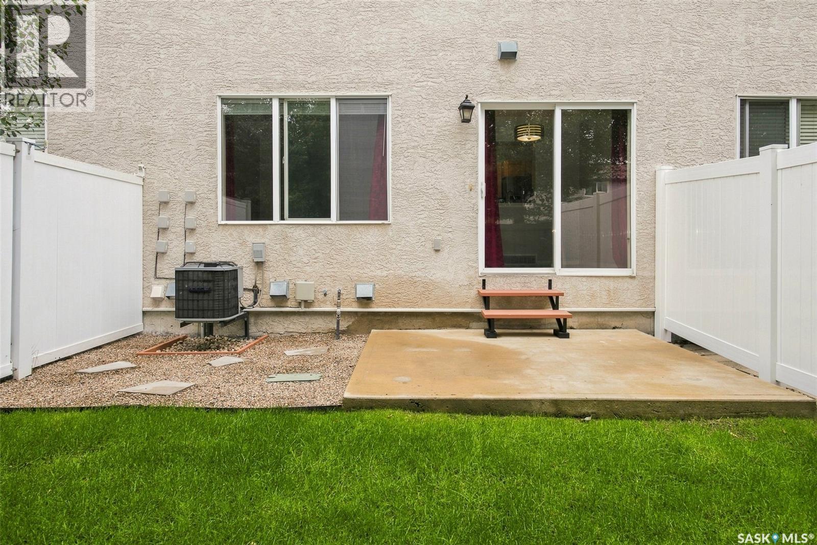 13 2801 Windsor Park Road, Regina, Saskatchewan  S4V 0M9 - Photo 32 - SK047987