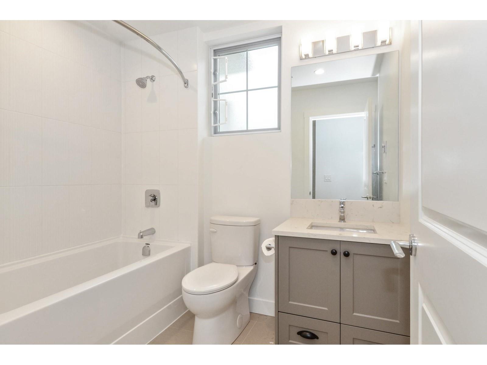 A108 20487 65 Avenue, Langley, British Columbia  V2Y 3K5 - Photo 11 - R3166145