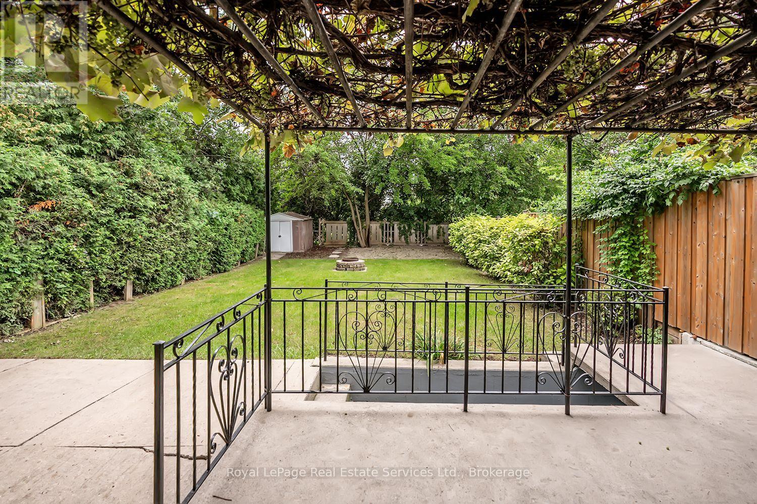 2403 Delkus Crescent, Mississauga, Ontario  L5A 1K8 - Photo 30 - W13793308
