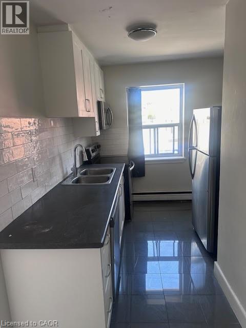 2 Grant Boulevard Unit# 8, Hamilton, Ontario  L9H 4L4 - Photo 2 - 40827940