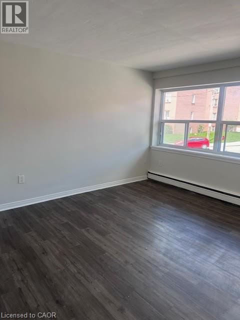 2 Grant Boulevard Unit# 8, Hamilton, Ontario  L9H 4L4 - Photo 5 - 40827940