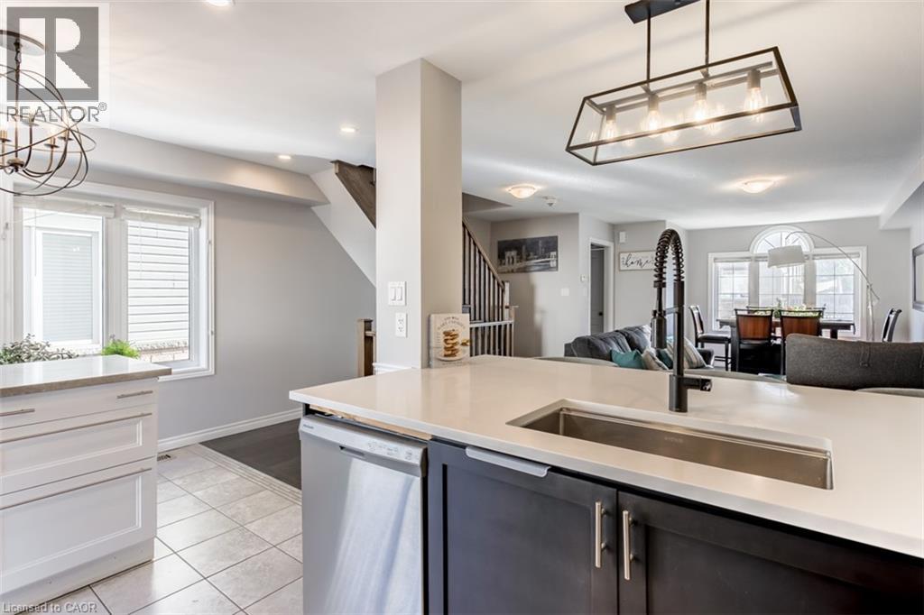 14 Kenridge Terrace, Stoney Creek, Ontario  L8J 0G4 - Photo 11 - 40850788