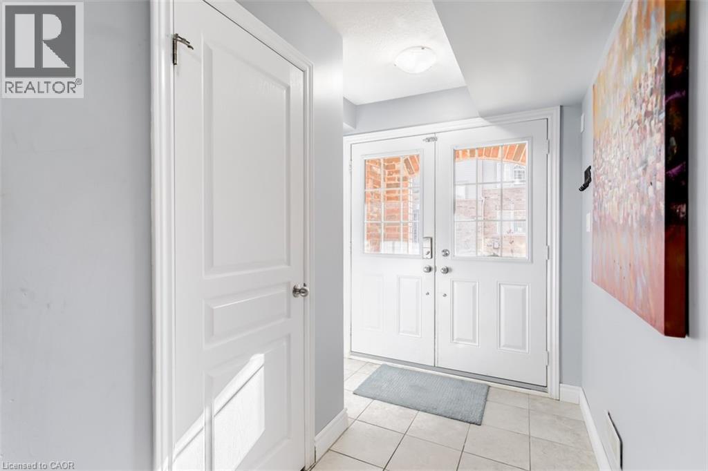 14 Kenridge Terrace, Stoney Creek, Ontario  L8J 0G4 - Photo 2 - 40850788