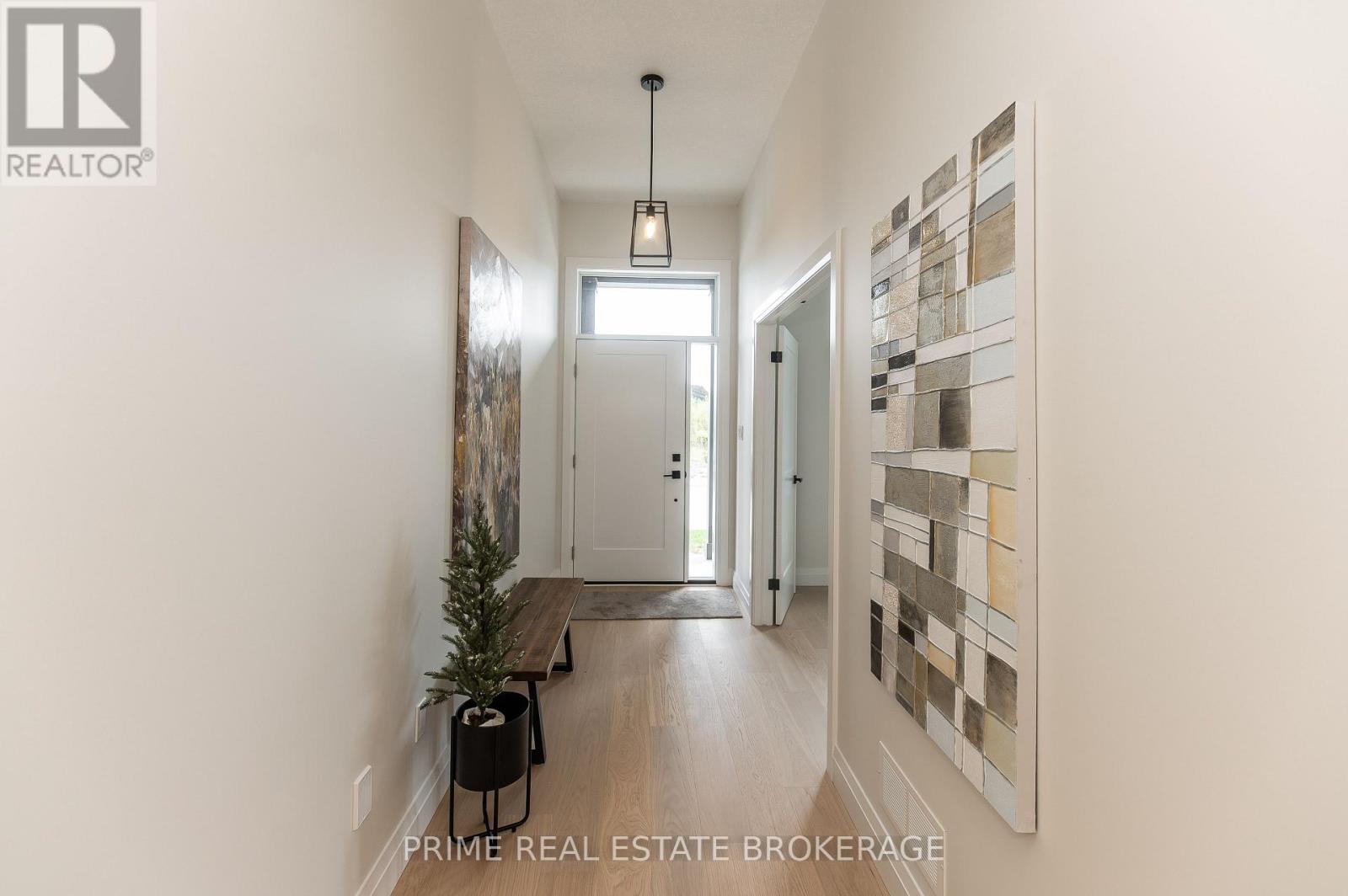 25 - 62 Compass Trail, Central Elgin, Ontario  N5L 0B4 - Photo 5 - X13793970