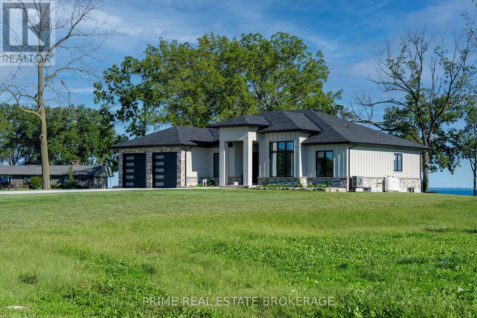 9 Black Walnut Drive, Norfolk, Ontario  N0E 1P0 - Photo 3 - X13793986