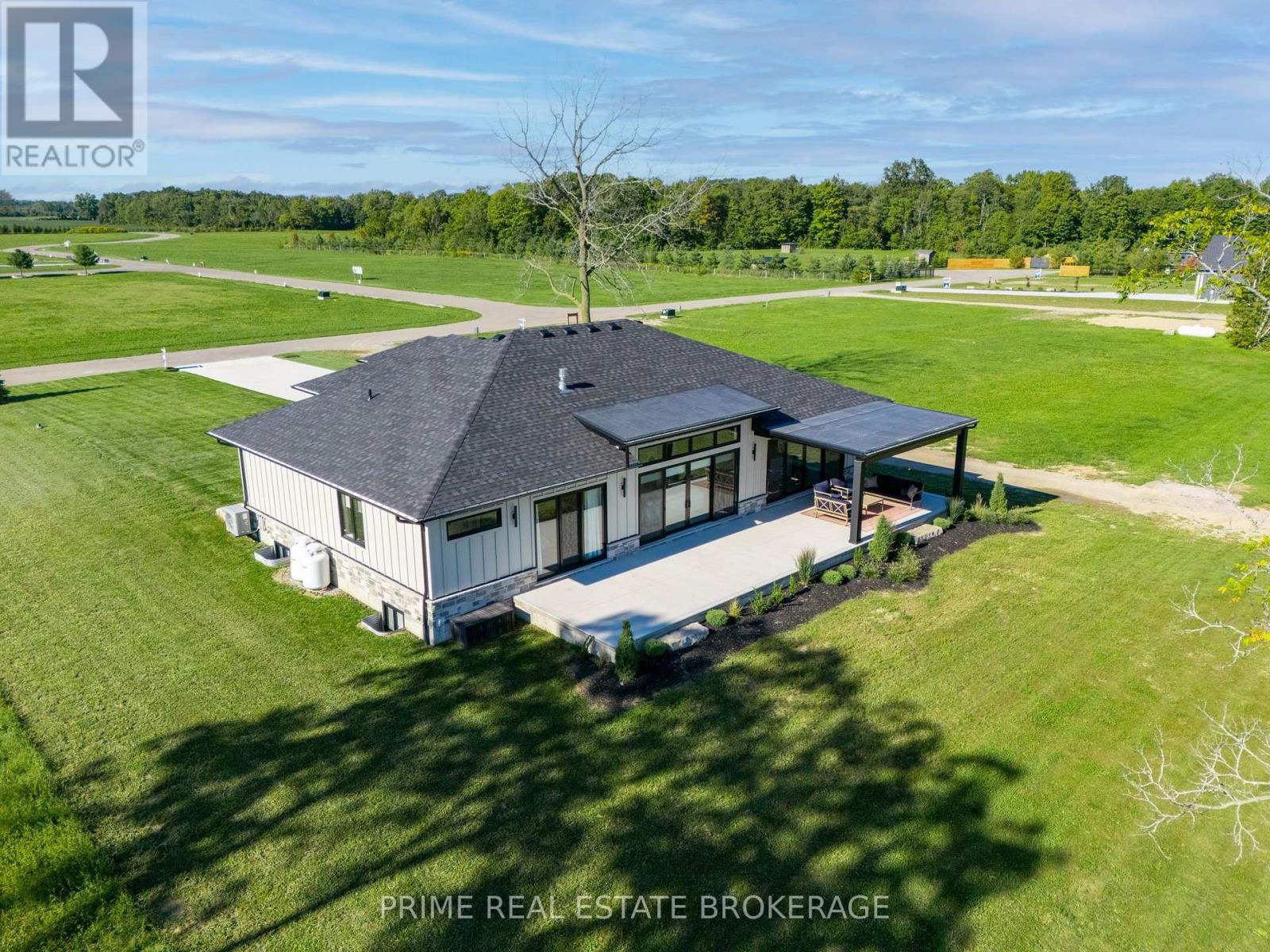 9 Black Walnut Drive, Norfolk, Ontario  N0E 1P0 - Photo 42 - X13793986