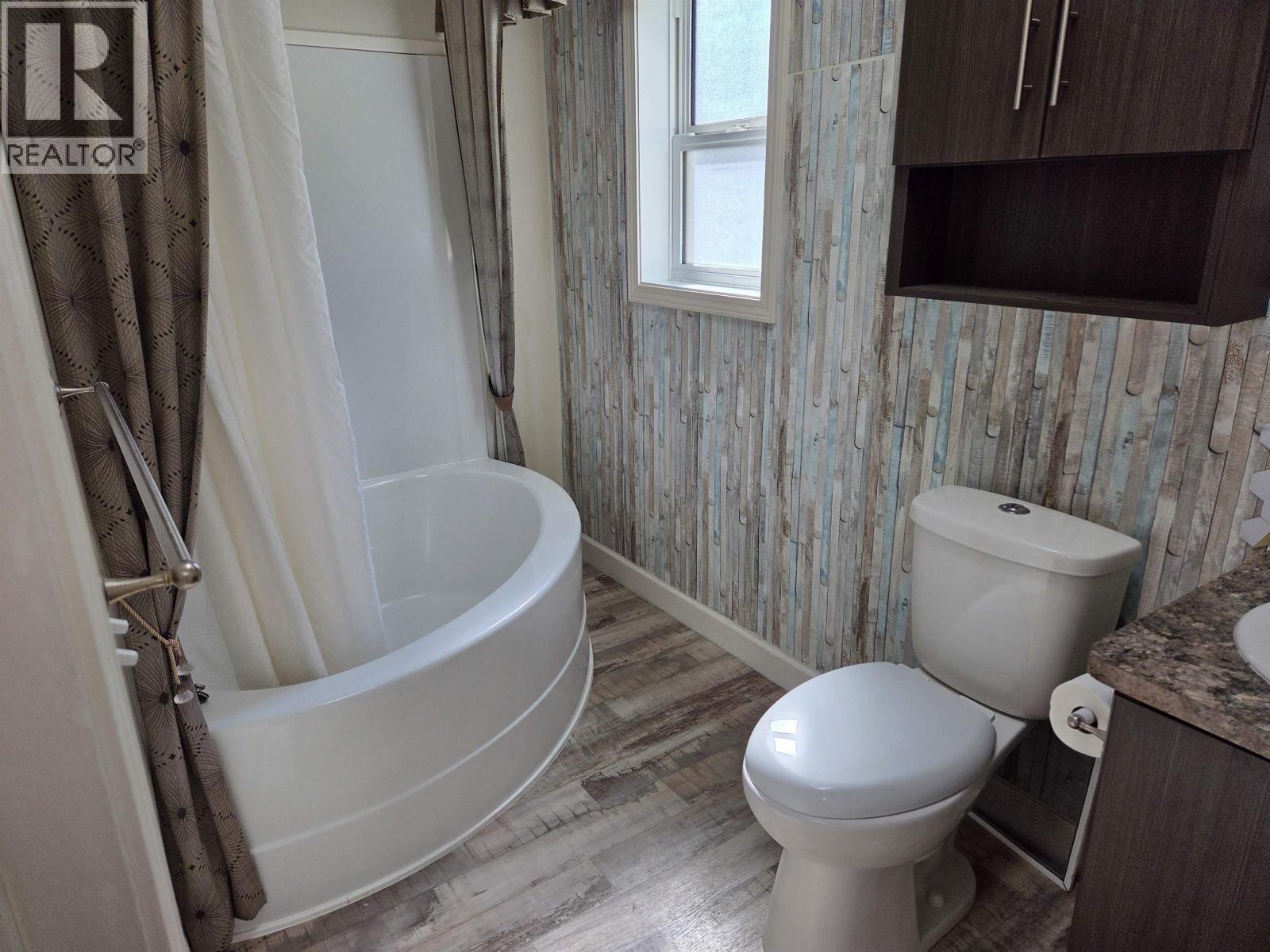 2071 Mcpherson Wynd, Williams Lake, British Columbia  V2G 4V7 - Photo 4 - R3166334