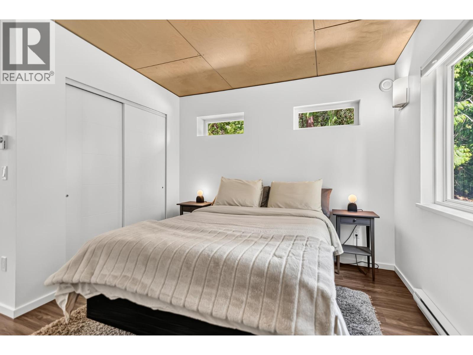 604 Woodland Avenue, Gibsons, British Columbia  V0N 1V1 - Photo 32 - R3166455