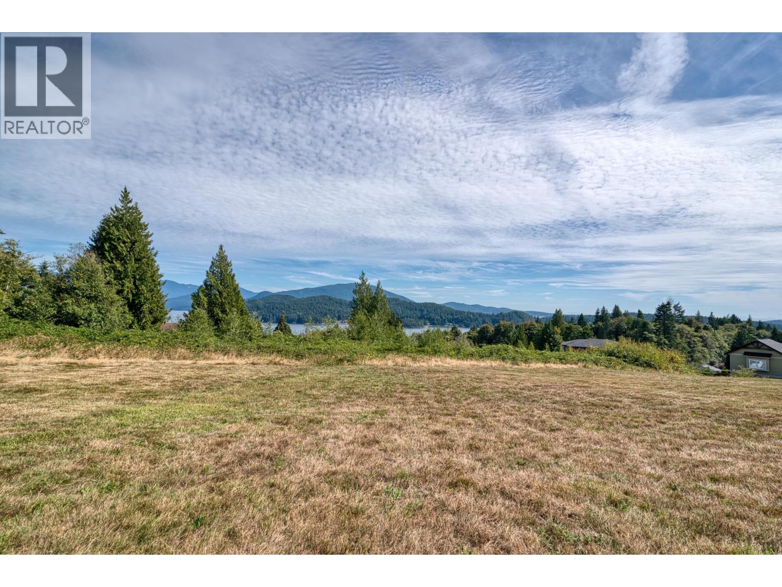 604 Woodland Avenue, Gibsons, British Columbia  V0N 1V1 - Photo 6 - R3166455