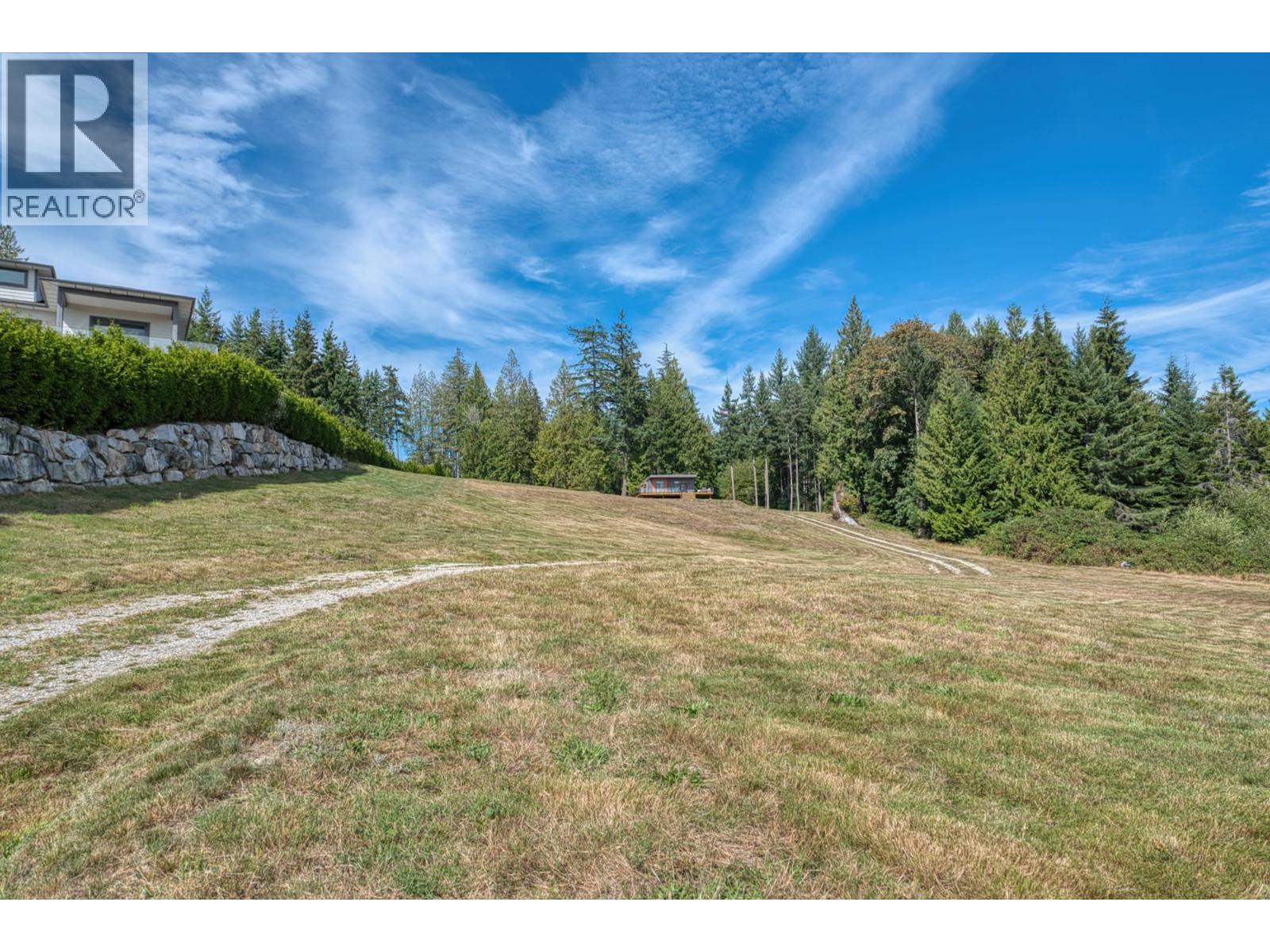 604 Woodland Avenue, Gibsons, British Columbia  V0N 1V1 - Photo 9 - R3166455