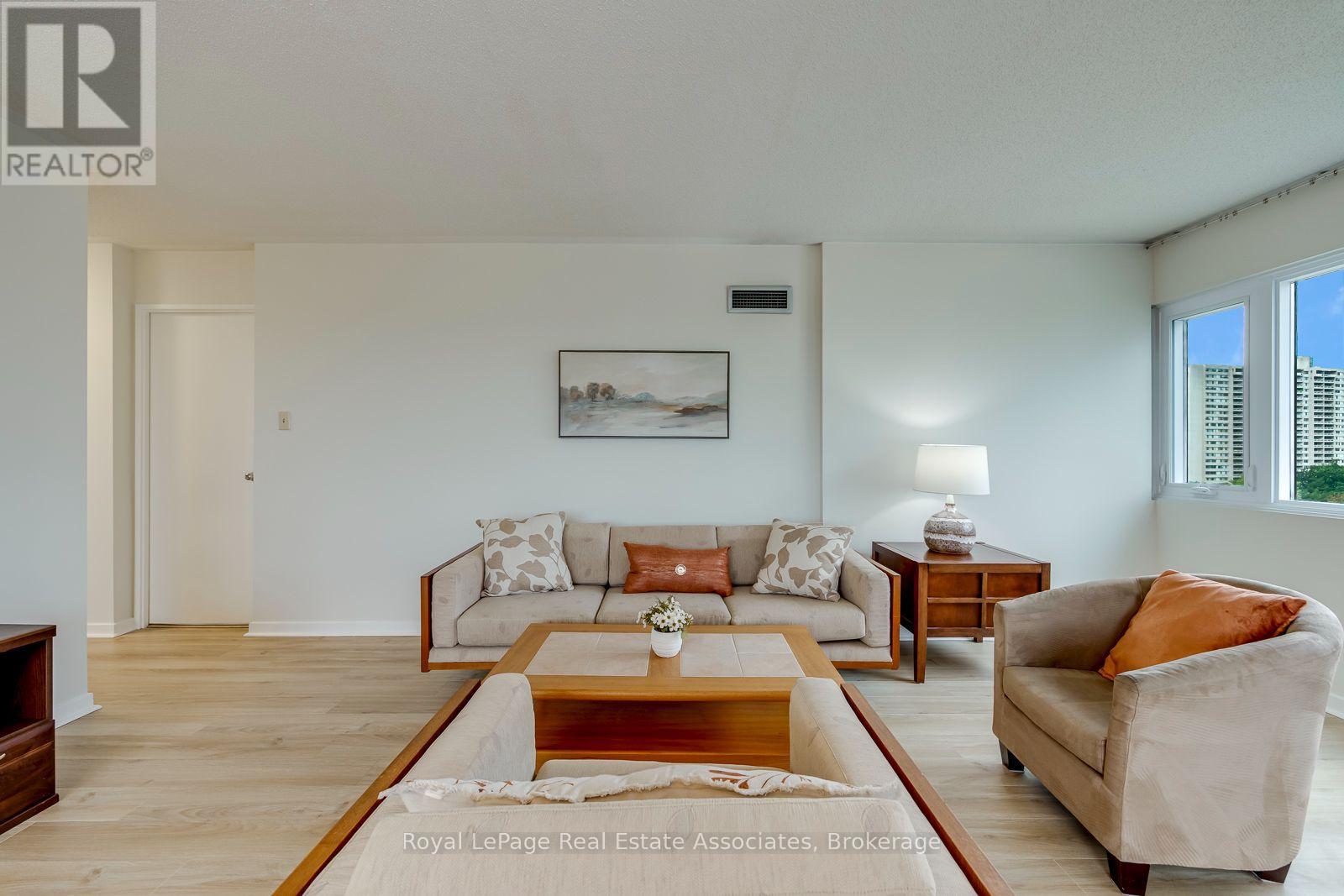 1202 - 1580 Mississauga Valley Boulevard, Mississauga, Ontario  L5A 3T8 - Photo 11 - W13745182