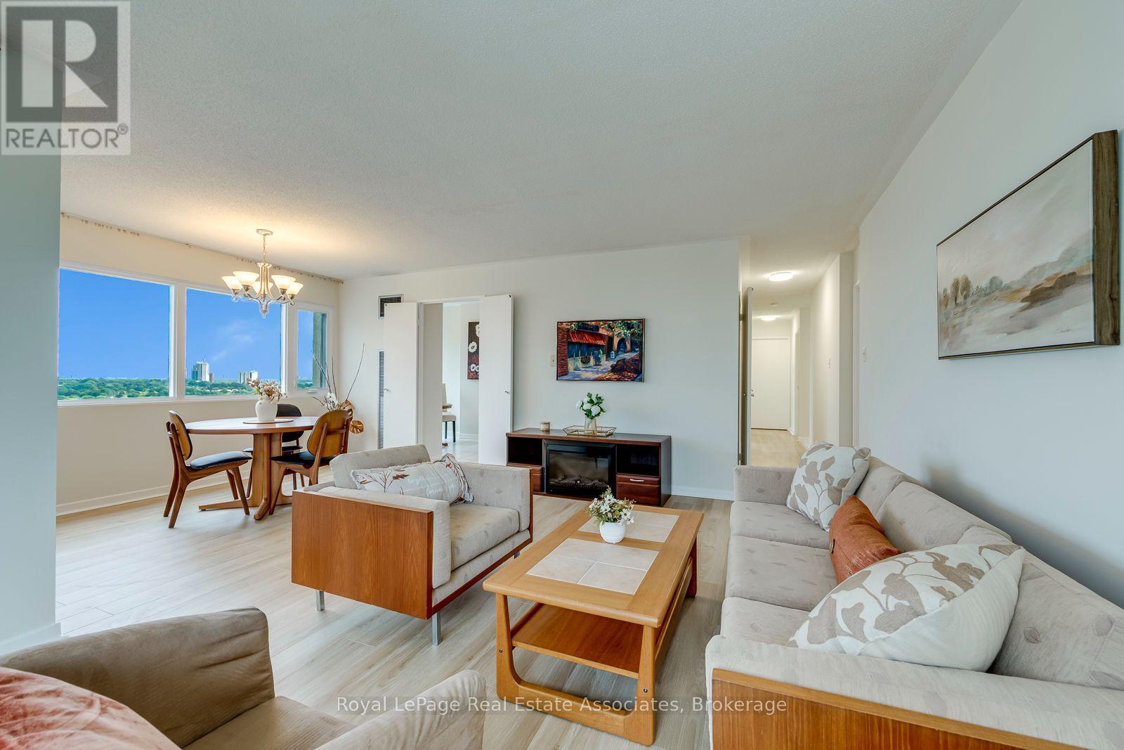 1202 - 1580 Mississauga Valley Boulevard, Mississauga, Ontario  L5A 3T8 - Photo 7 - W13745182