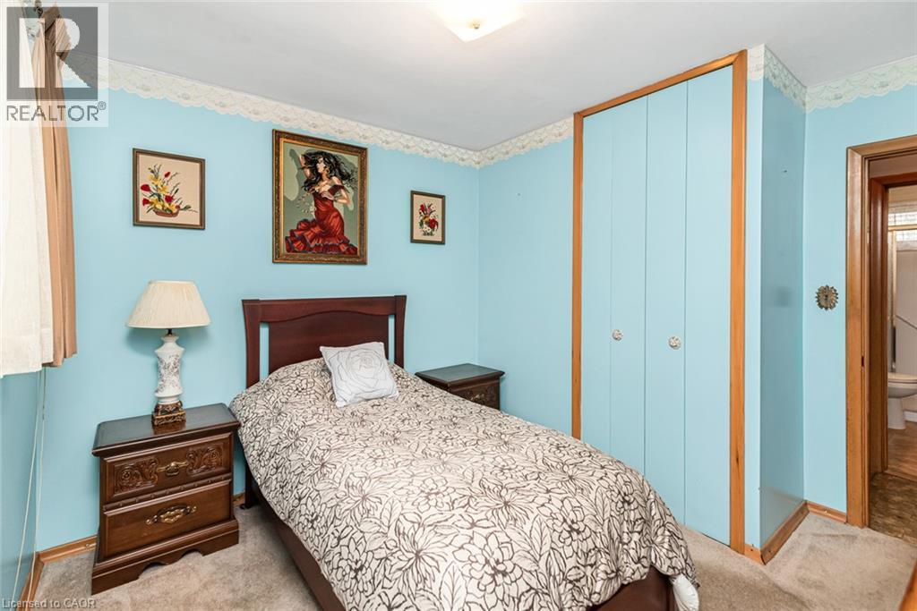 30 Goldfinch Road, Hamilton, Ontario  L9A 3W7 - Photo 15 - 40864038