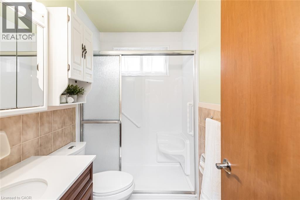 30 Goldfinch Road, Hamilton, Ontario  L9A 3W7 - Photo 25 - 40864038