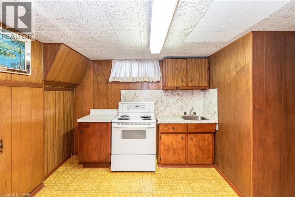 30 Goldfinch Road, Hamilton, Ontario  L9A 3W7 - Photo 28 - 40864038