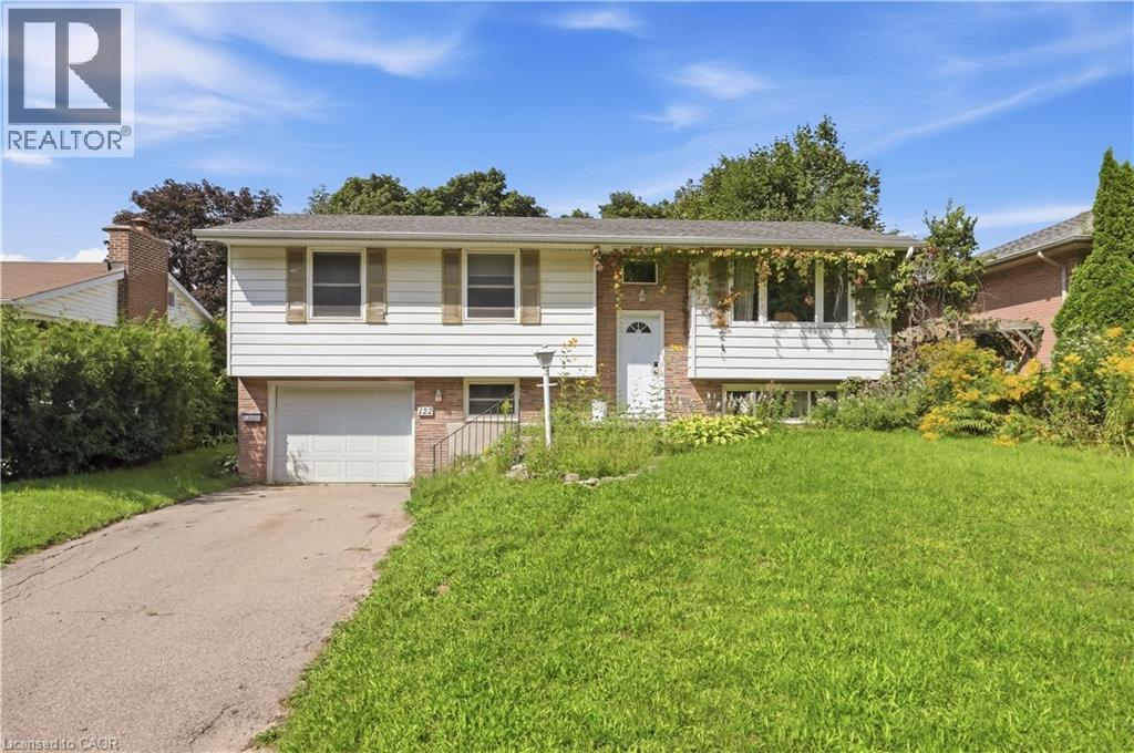 122 Greenbrier Drive, Waterloo, Ontario  N2L 4B5 - Photo 1 - 40863304