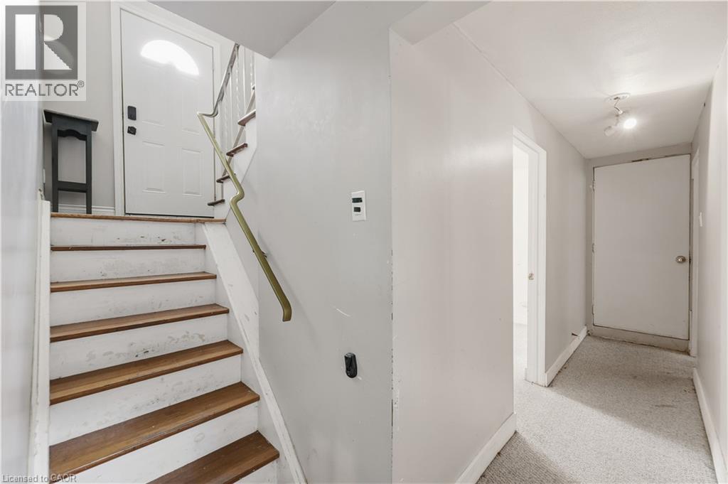 122 Greenbrier Drive, Waterloo, Ontario  N2L 4B5 - Photo 18 - 40863267