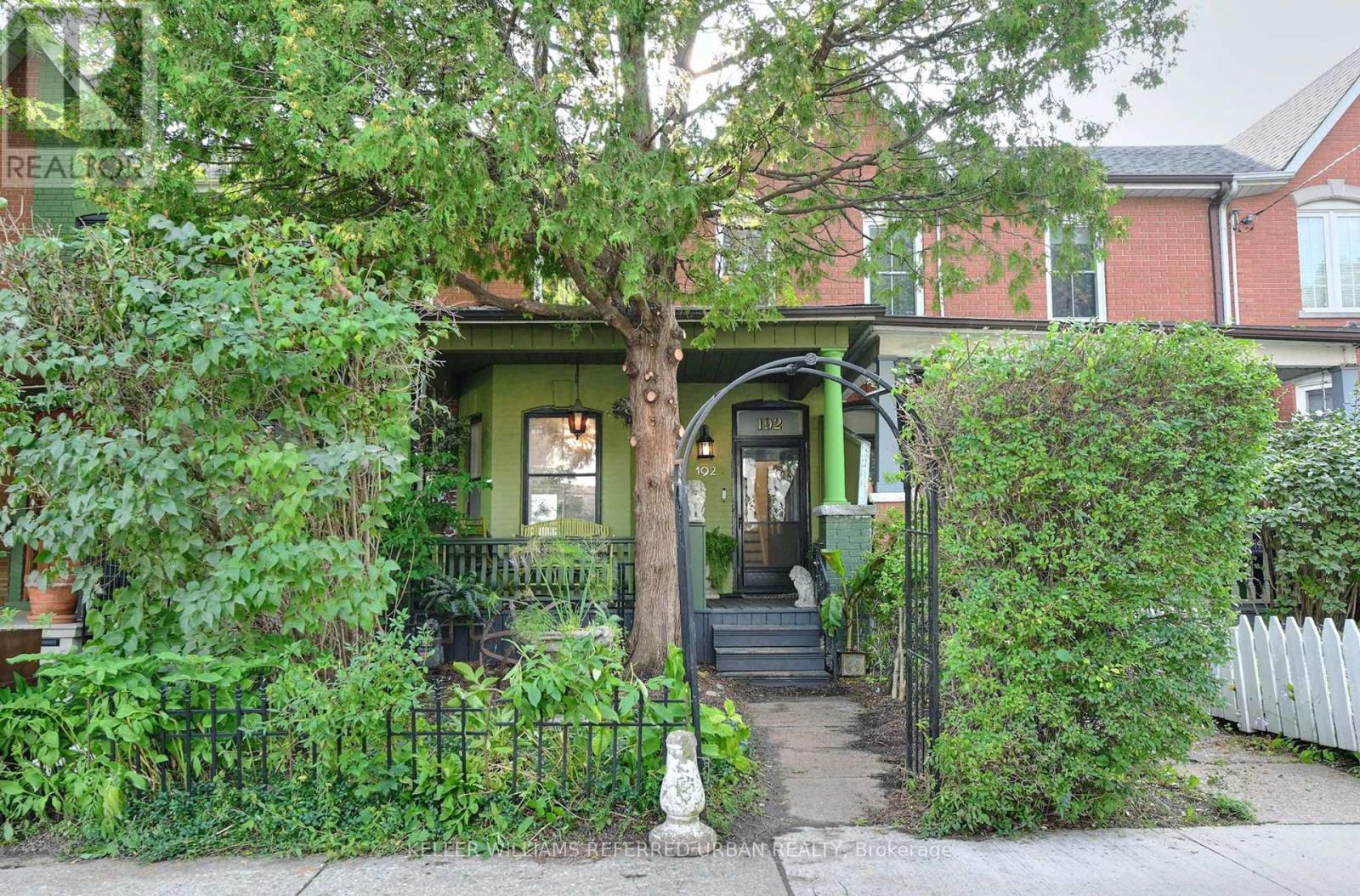 192 Lisgar Street, Toronto, Ontario  M6J 3G5 - Photo 2 - C13794026
