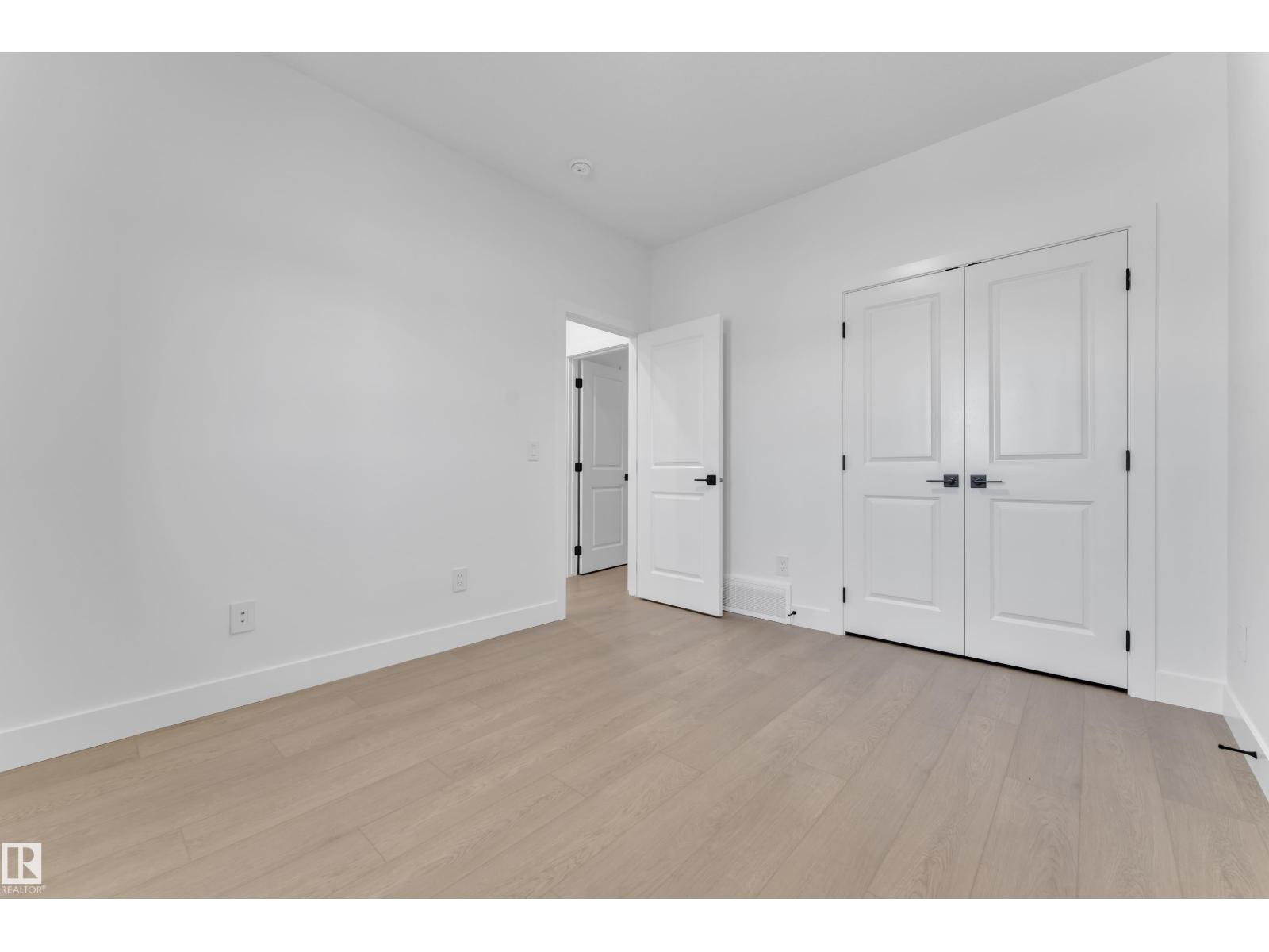 Unknown Address, ,    - Photo 8 - E4508991