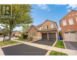 28 O'SHEA CRESCENT, Ajax, Ontario