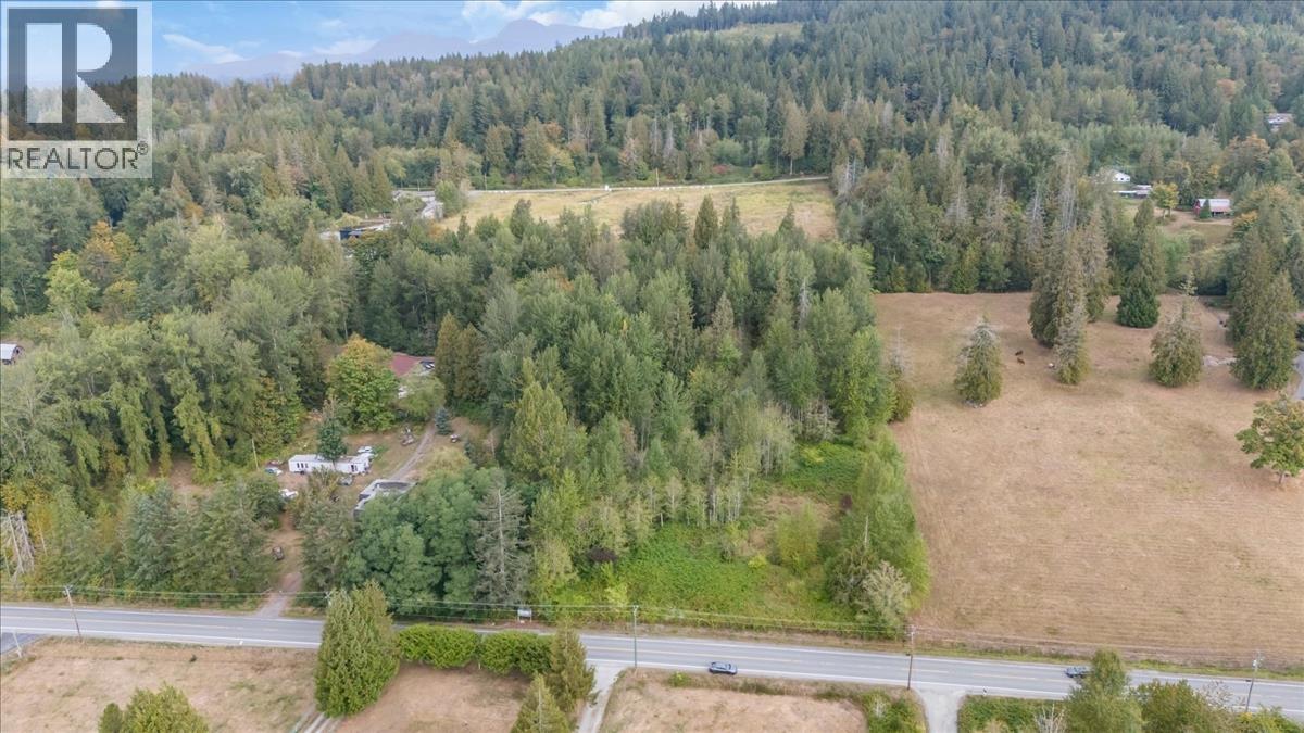 25181 100 Avenue, Maple Ridge, British Columbia  V2W 1S3 - Photo 2 - R3164768