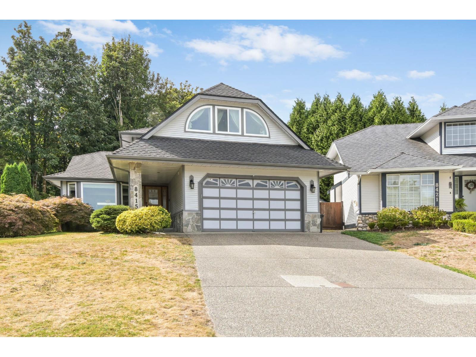 8415 214 Street, Langley, British Columbia  V1M 2J2 - Photo 2 - R3165502
