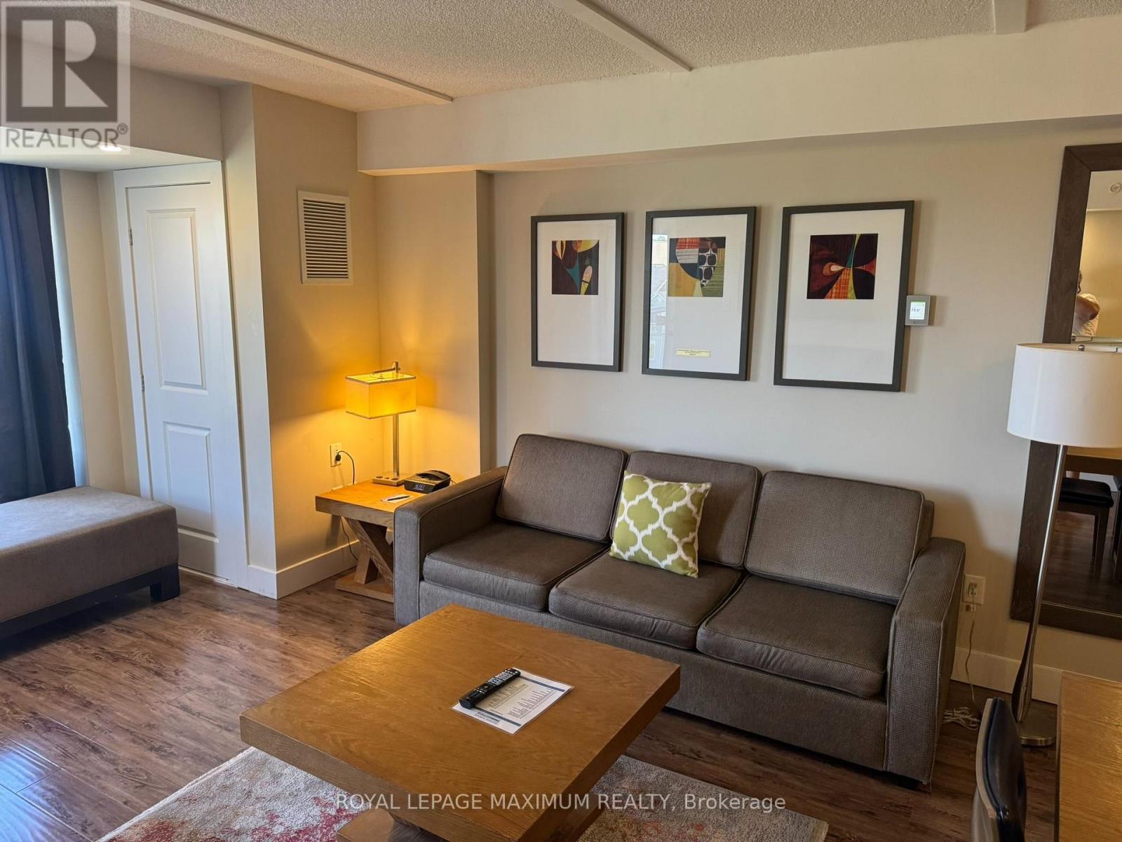 6112/6114 - 9 Harbour Street, Collingwood, Ontario  L9Y 5B5 - Photo 7 - S13794028