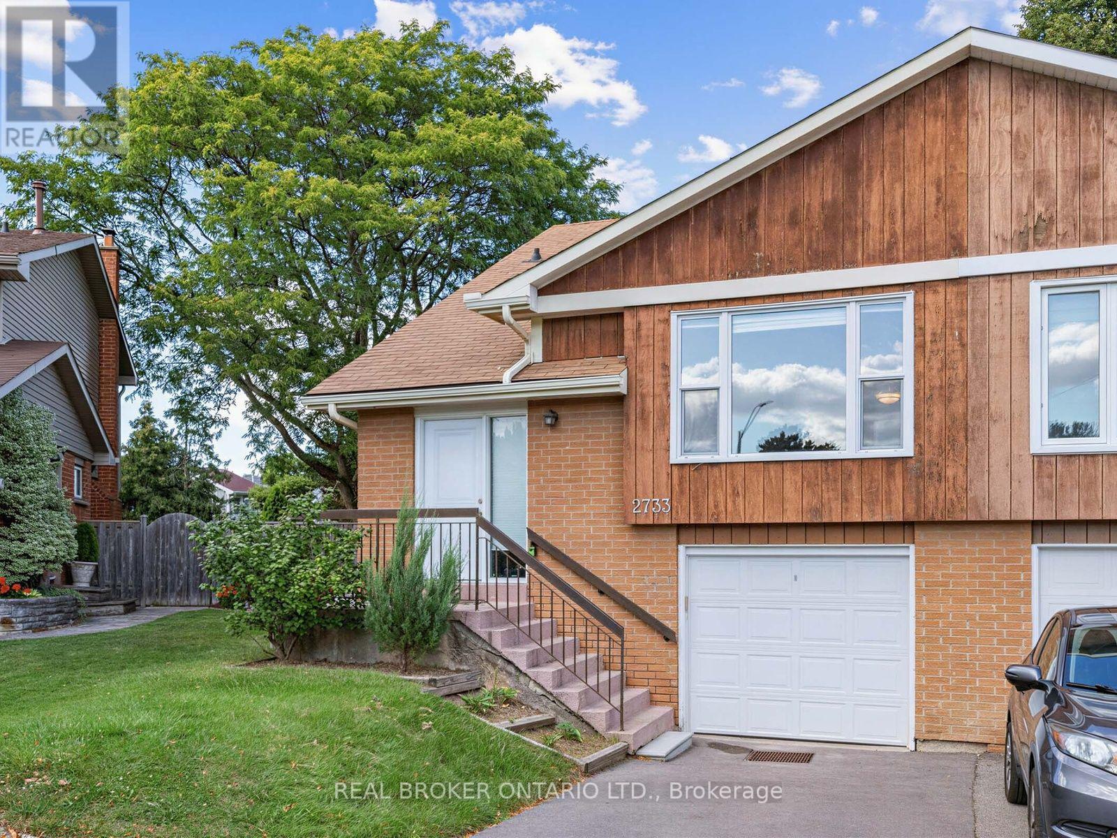 2733 Los Palmas Court, Mississauga (Meadowvale), Ontario  L5N 2G6 - Photo 3 - W13793960
