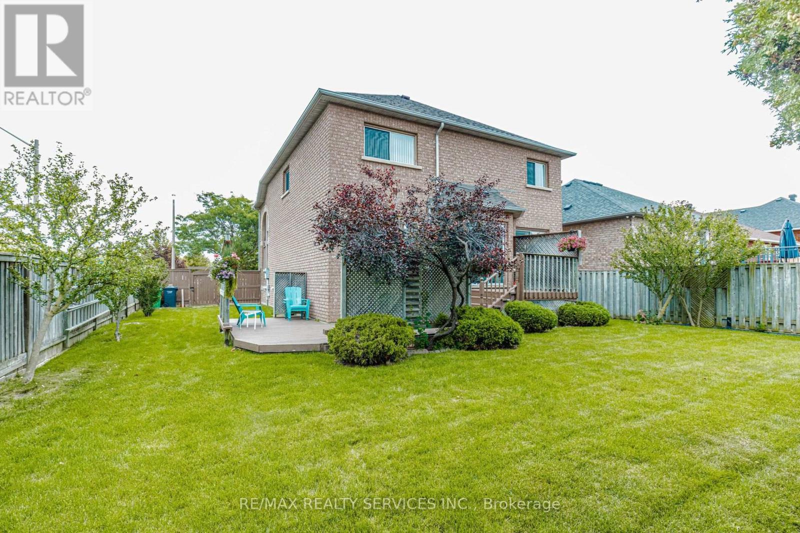 5772 Whitehorn Avenue, Mississauga, Ontario  L5V 1W1 - Photo 35 - W13793966