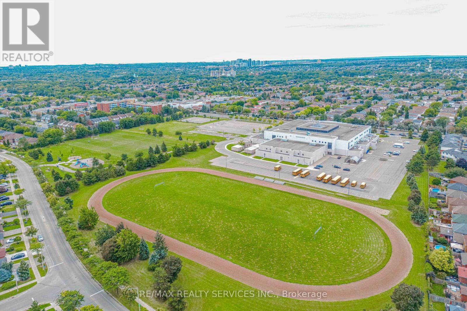 5772 Whitehorn Avenue, Mississauga, Ontario  L5V 1W1 - Photo 49 - W13793966