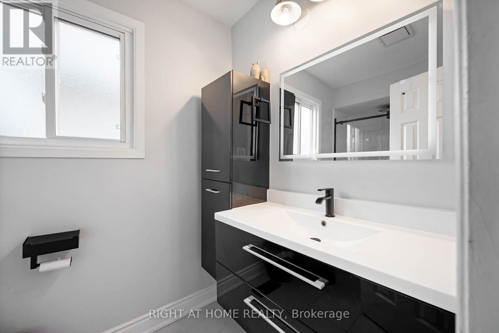 136 Elderwood Place, Brampton, Ontario  L6V 3N3 - Photo 20 - W13793976