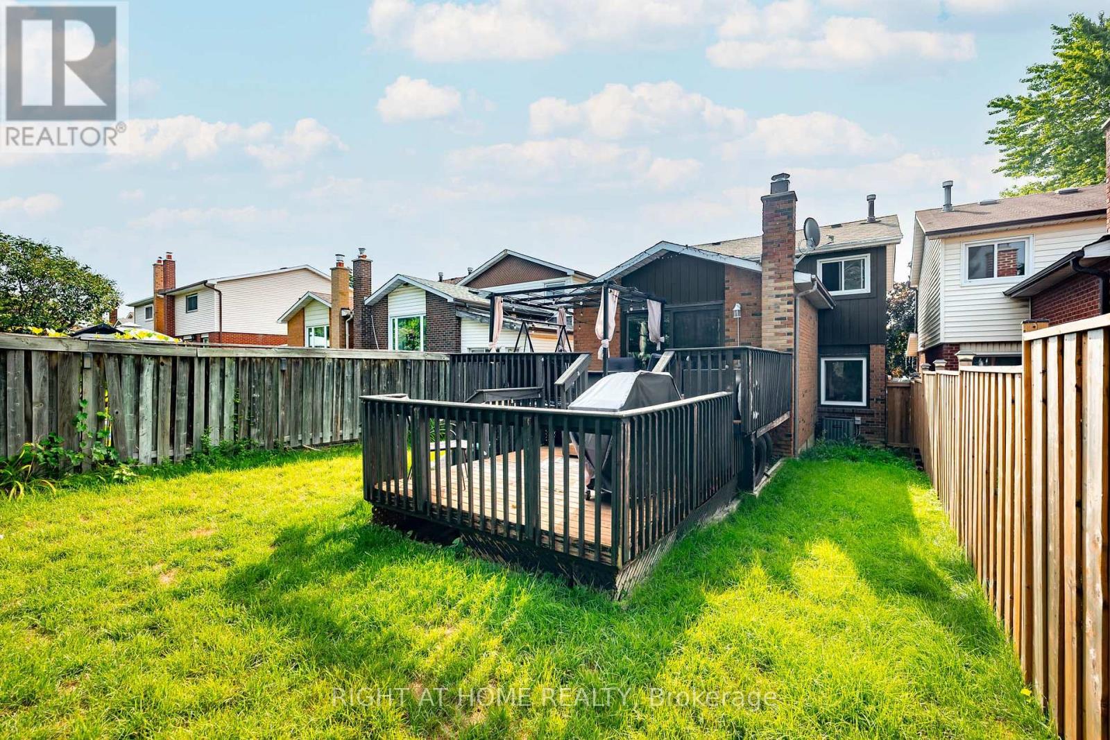 136 Elderwood Place, Brampton, Ontario  L6V 3N3 - Photo 41 - W13793976