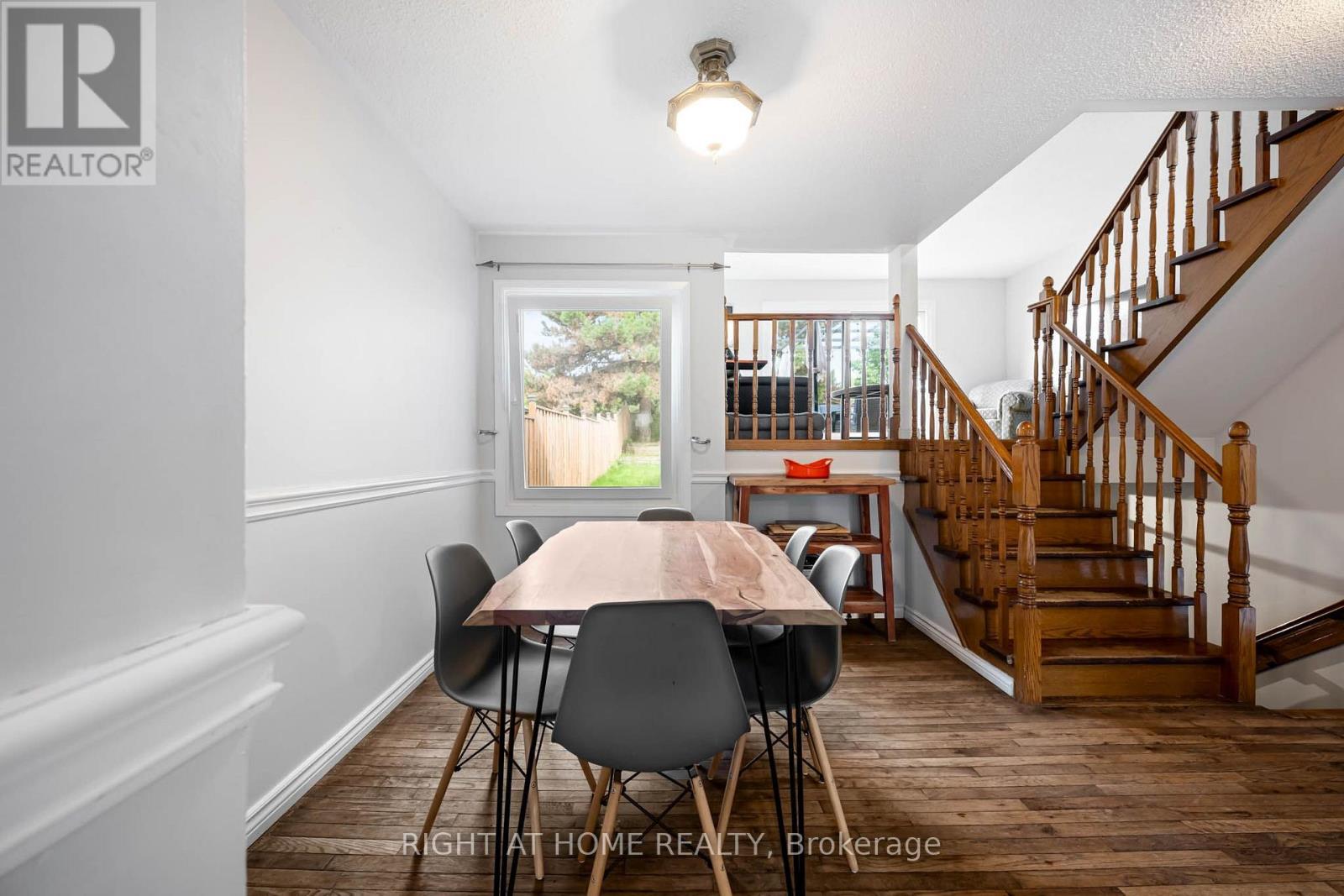 136 Elderwood Place, Brampton, Ontario  L6V 3N3 - Photo 6 - W13793976
