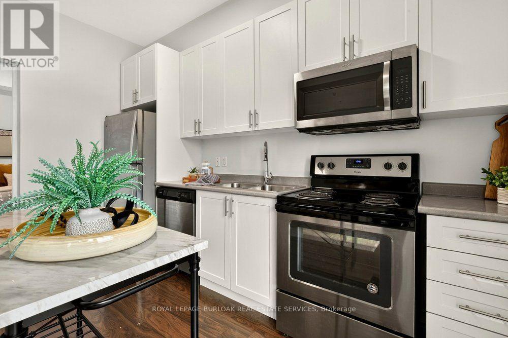 701 - 2486 Old Bronte Road, Oakville, Ontario  L6M 0Y4 - Photo 9 - W13793996