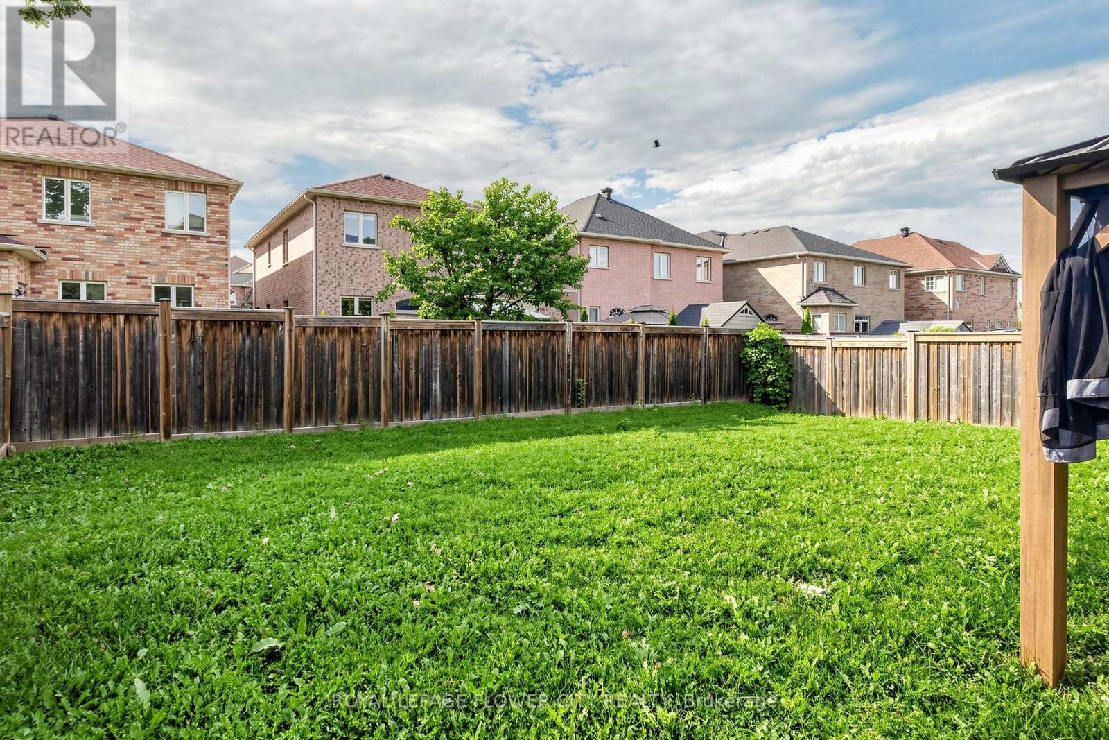 5 Decorso Drive, Brampton, Ontario  L6P 3T7 - Photo 46 - W13794034