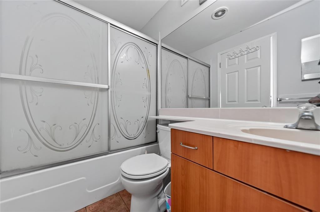 85 Ben Hewak Bay, Winnipeg, Manitoba  R2V 4W6 - Photo 11 - 202623152