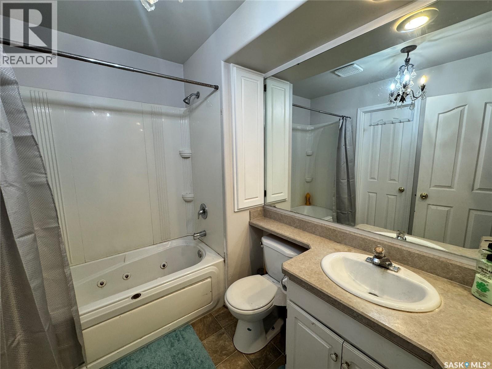 405 2nd Avenue E, Biggar, Saskatchewan  S0K 0M0 - Photo 16 - SK048676