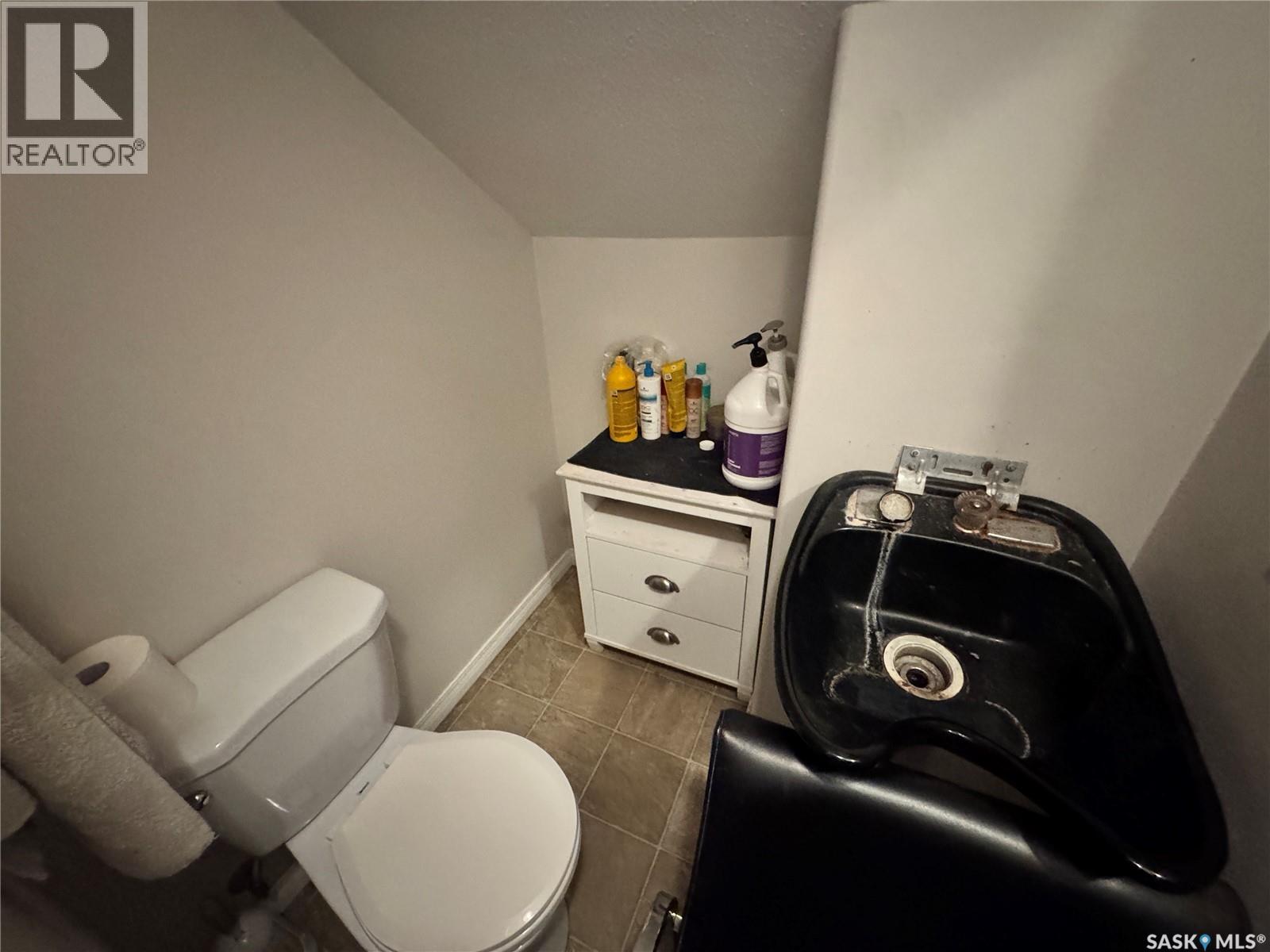 405 2nd Avenue E, Biggar, Saskatchewan  S0K 0M0 - Photo 20 - SK048676