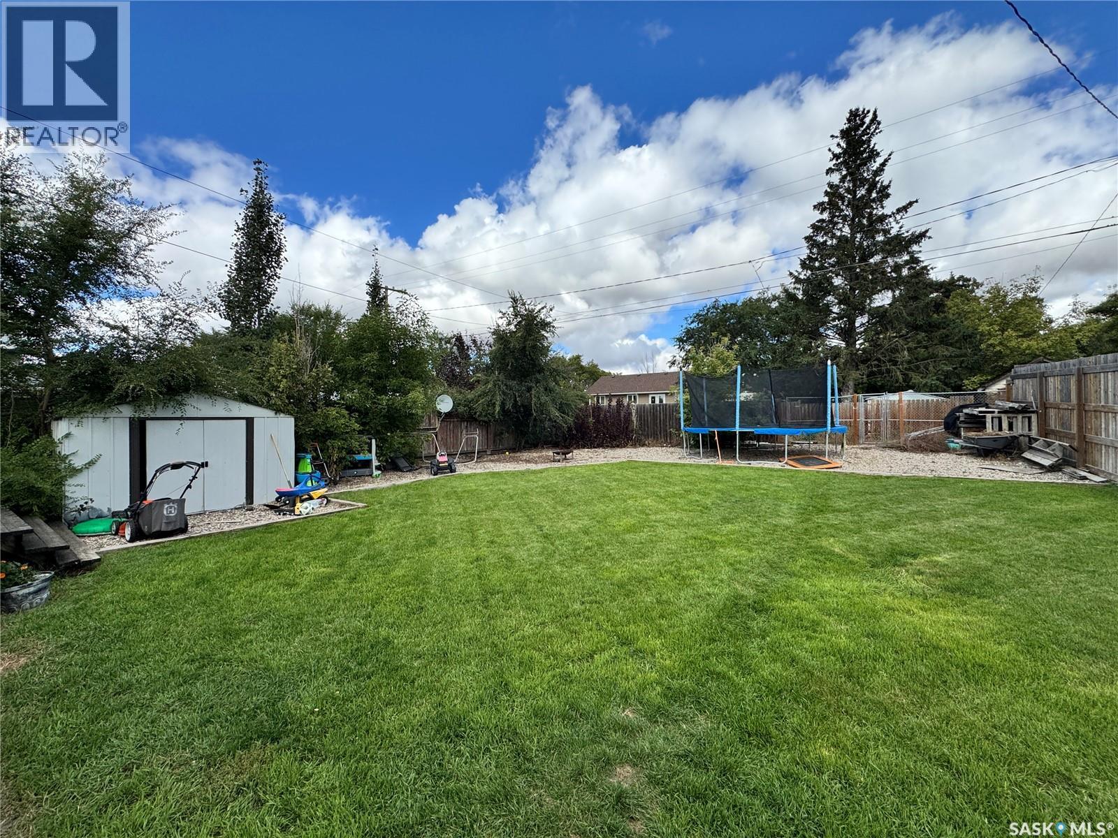 405 2nd Avenue E, Biggar, Saskatchewan  S0K 0M0 - Photo 30 - SK048676